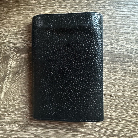 Chanel back caviar leather card and key holder wallet - Picture 2 of 9